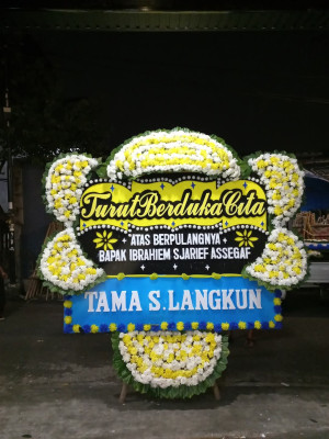 Papan Bunga Duka di Kantalai